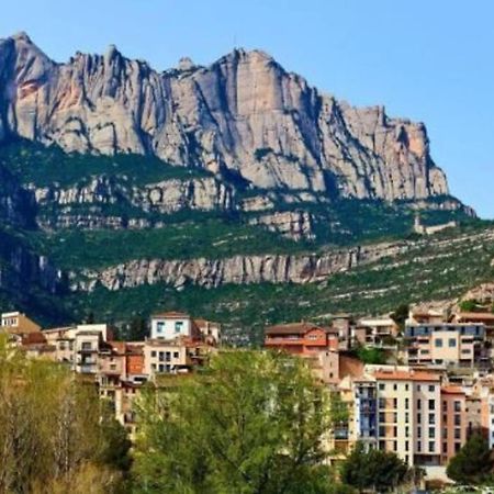 Piso En El Centro De Monistrol De Montserrat Exterior foto